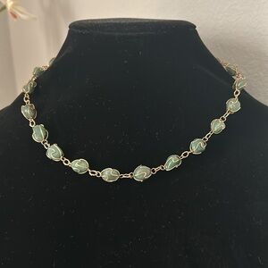 Jade Gemstone Necklace Gold Tone - EUC - Classic Timeless Boho Green Necklace